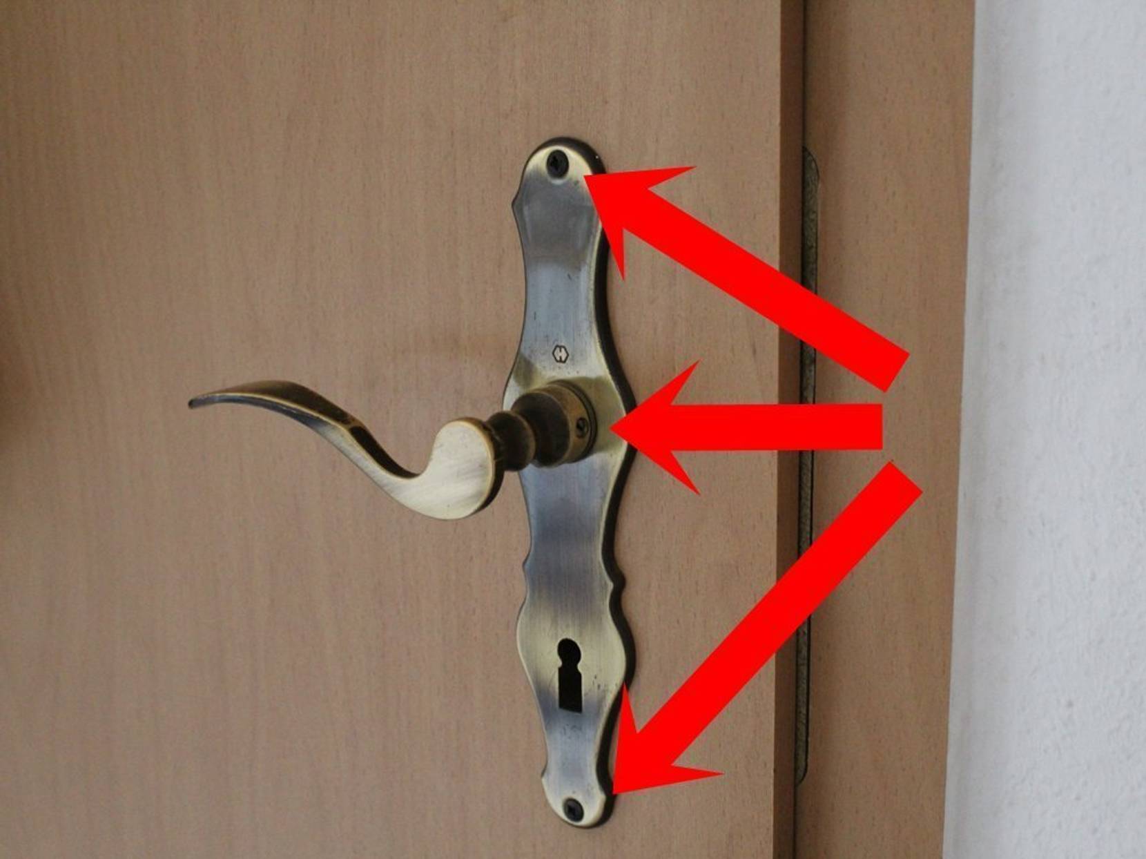 Türklinke ausbauen und durch einen Drehknauf ersetzen heimwerker.de