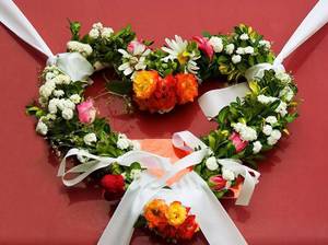 valentinstag-blumenkranz
