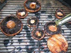 vegetarisch-grillen-champignons