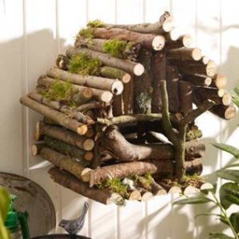 Vogelhaus aus Ästen