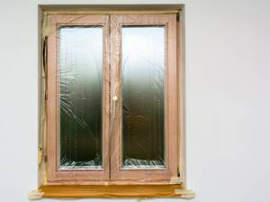 wand-streichen-vorbereitung-fenster