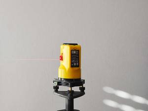 wand-streichen-laser