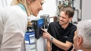 https://staging-admin.heimwerker.de/wp-content/uploads/wasser-nachfüllen-2.jpg