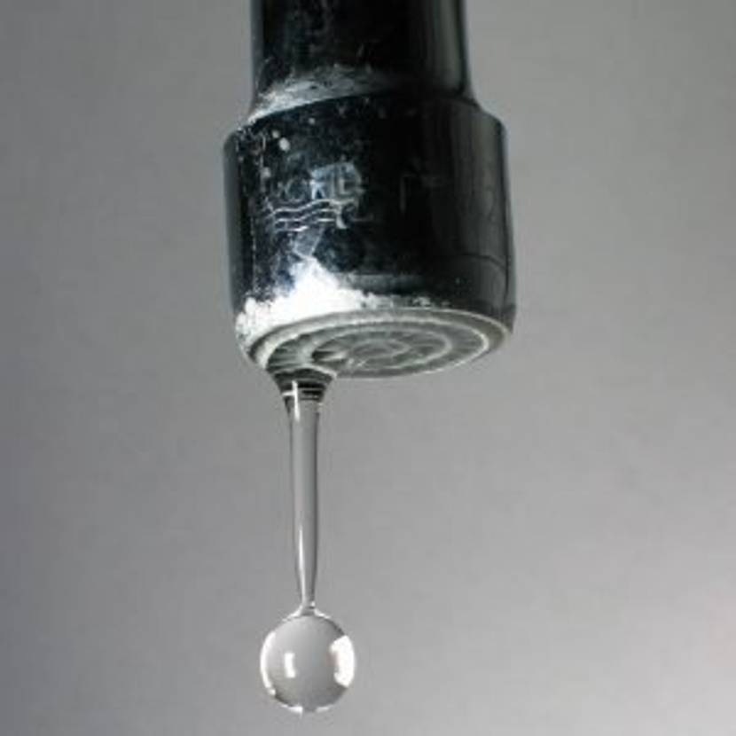 Durch tropfende Wasserhähne geht eine Menge Wasser verloren.