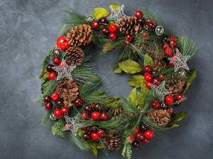 weihnachten-basteln-tuerkranz