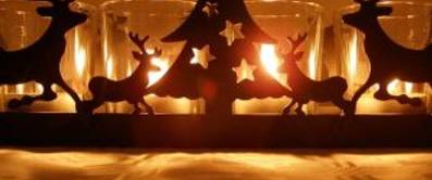 Weihnachtliches Holzwerken: In 3 Schritten eine festliche Laubsägearbeit für Weihnachten basteln