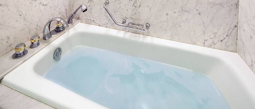 whirlpool-badewanne